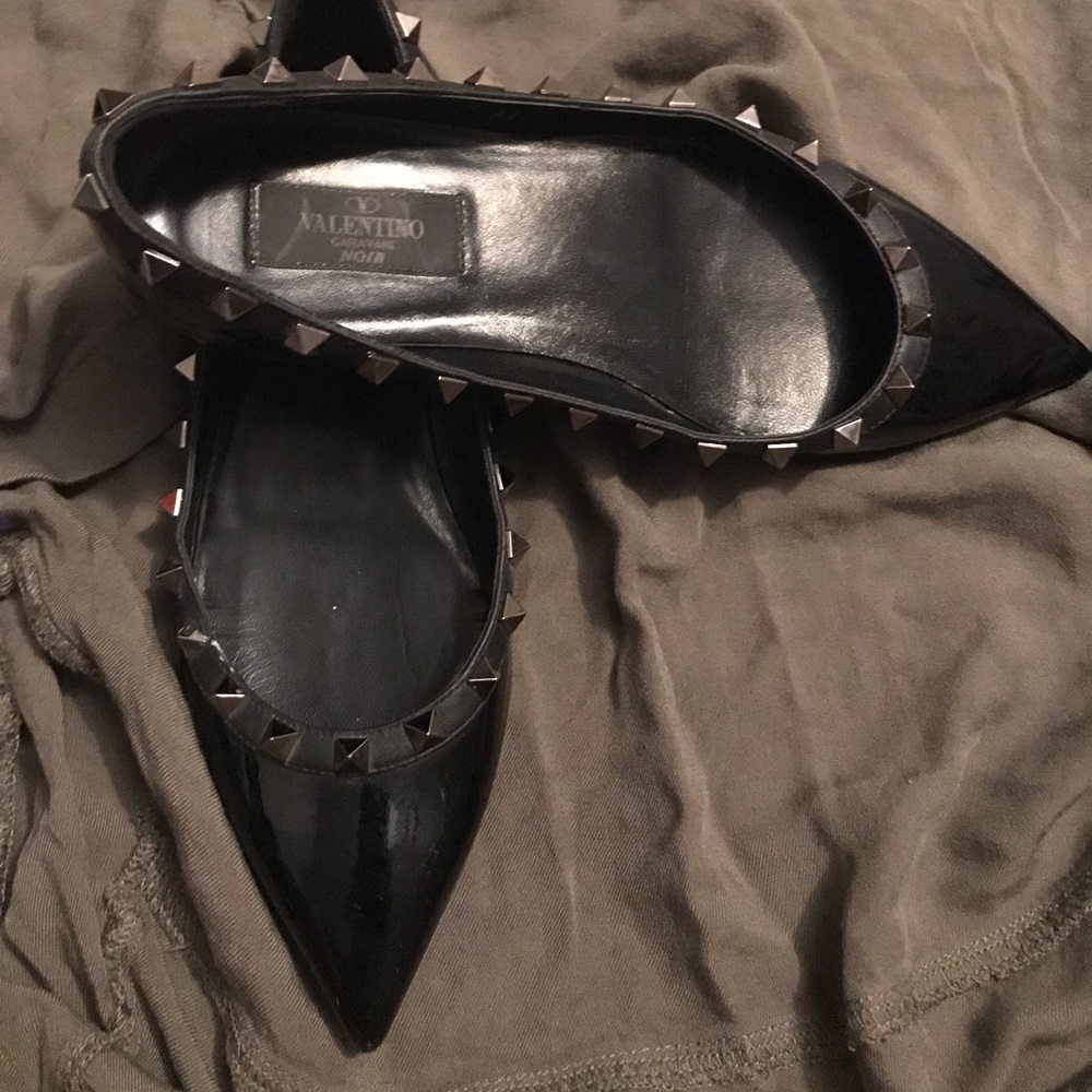 Valentino Garavani Flats